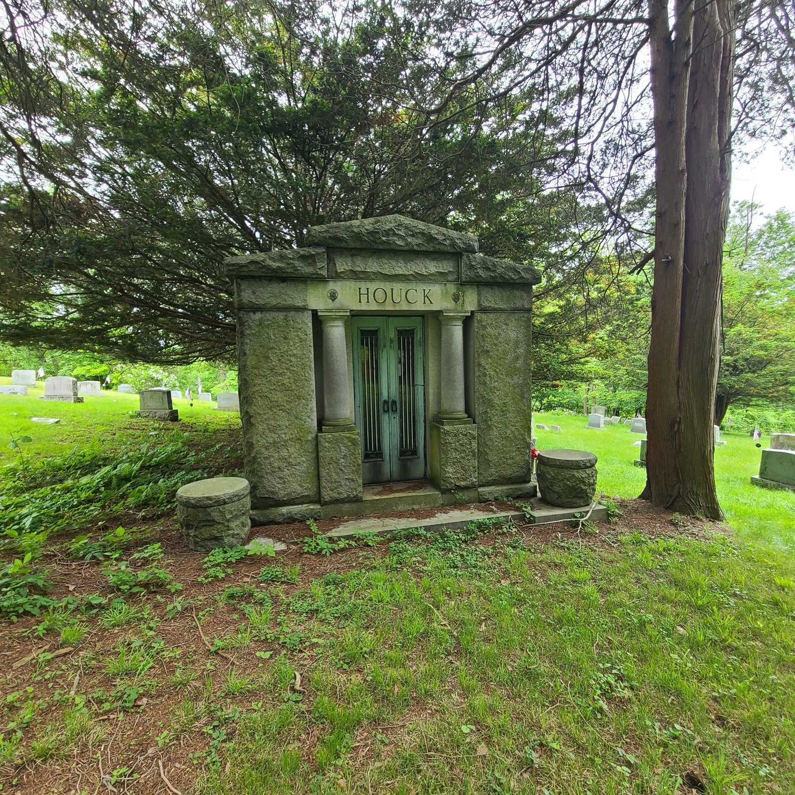 Houck mausoleum at Shady Lane Cemetery